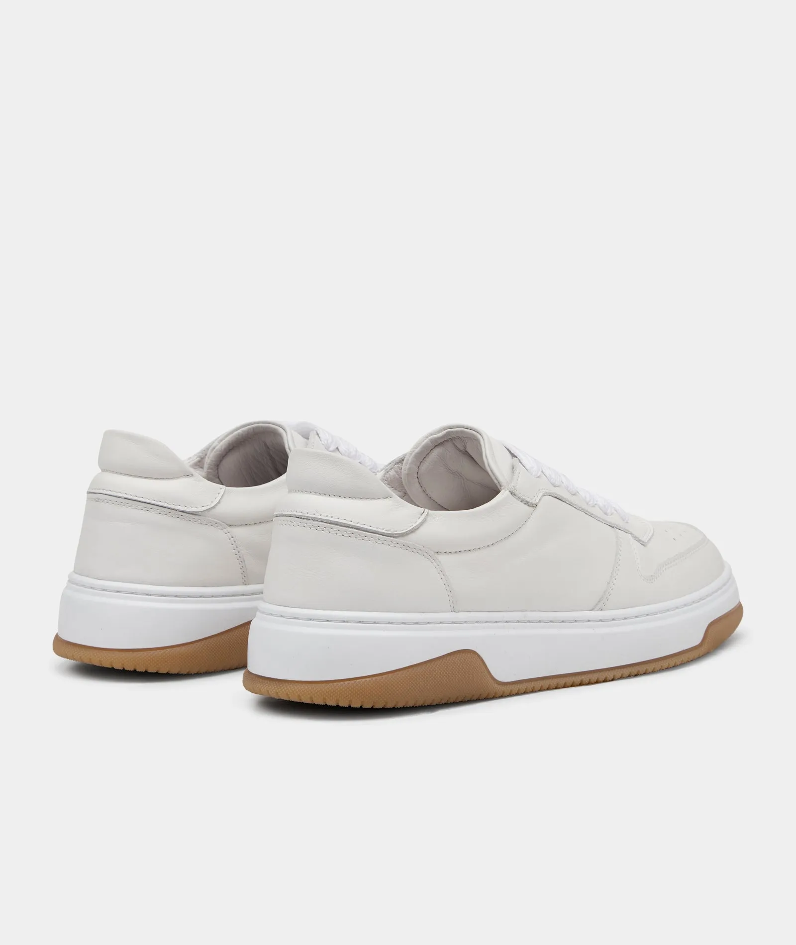 Ace - White Leather / Gum