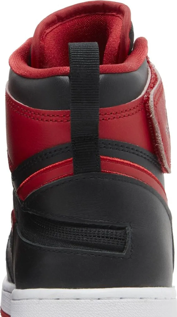 Air Jordan 1 High FlyEase GS Bred, red