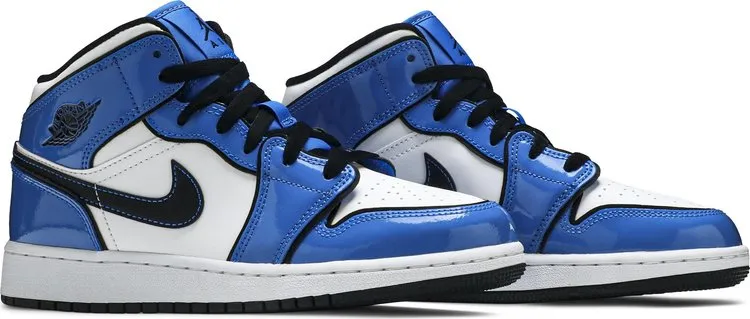 Air Jordan 1 Mid SE GS Signal Blue