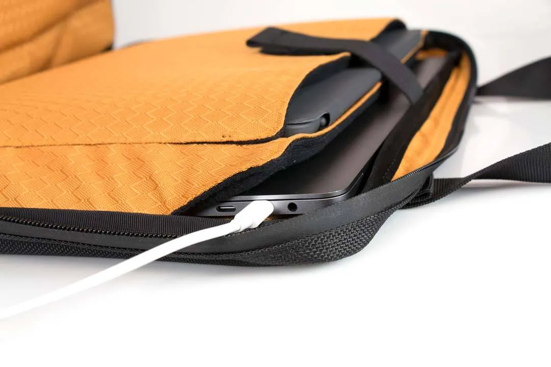 Atlas Executive Athletic Holdall