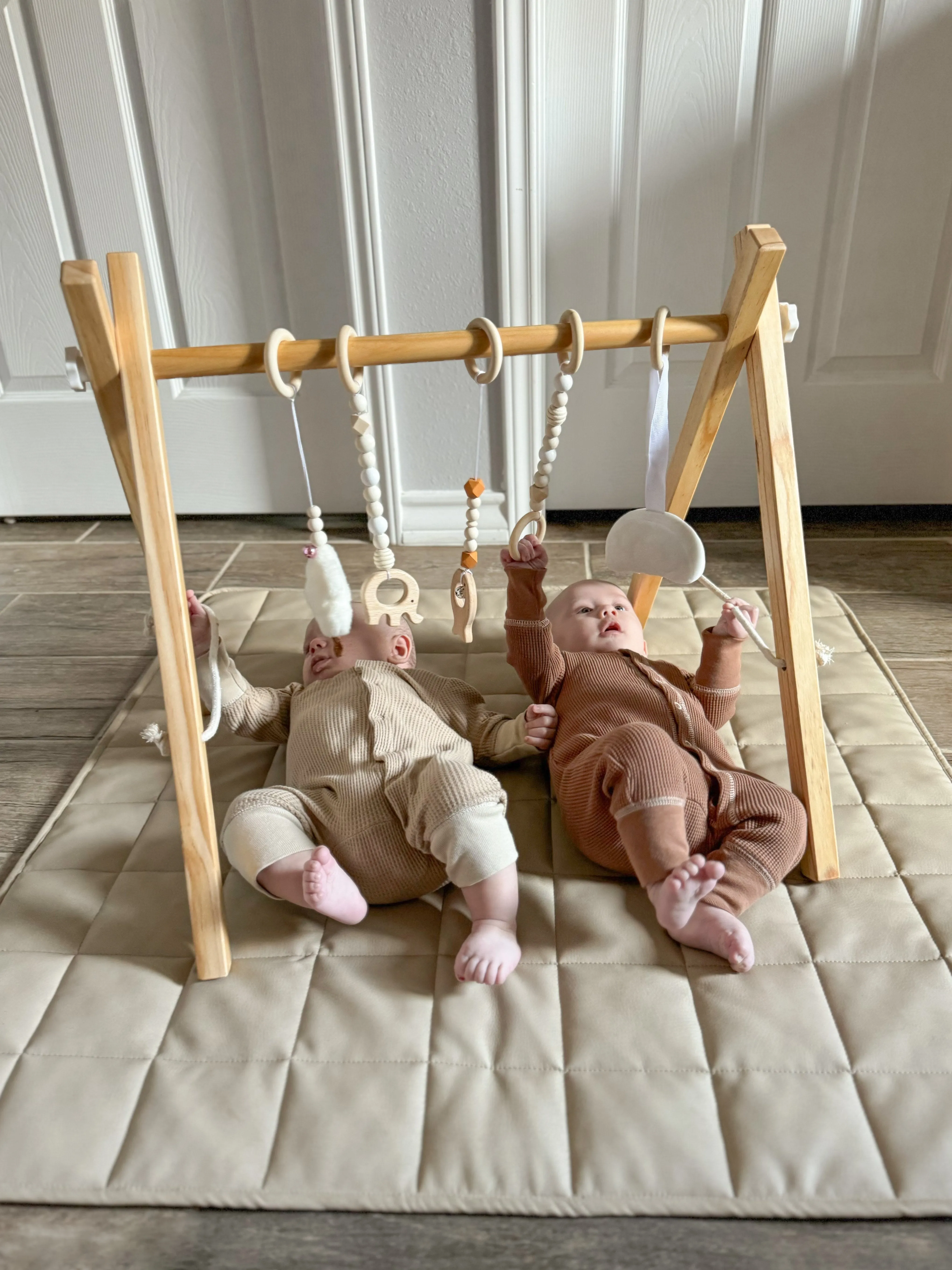 Avenlur Lilac Wooden Baby Gym