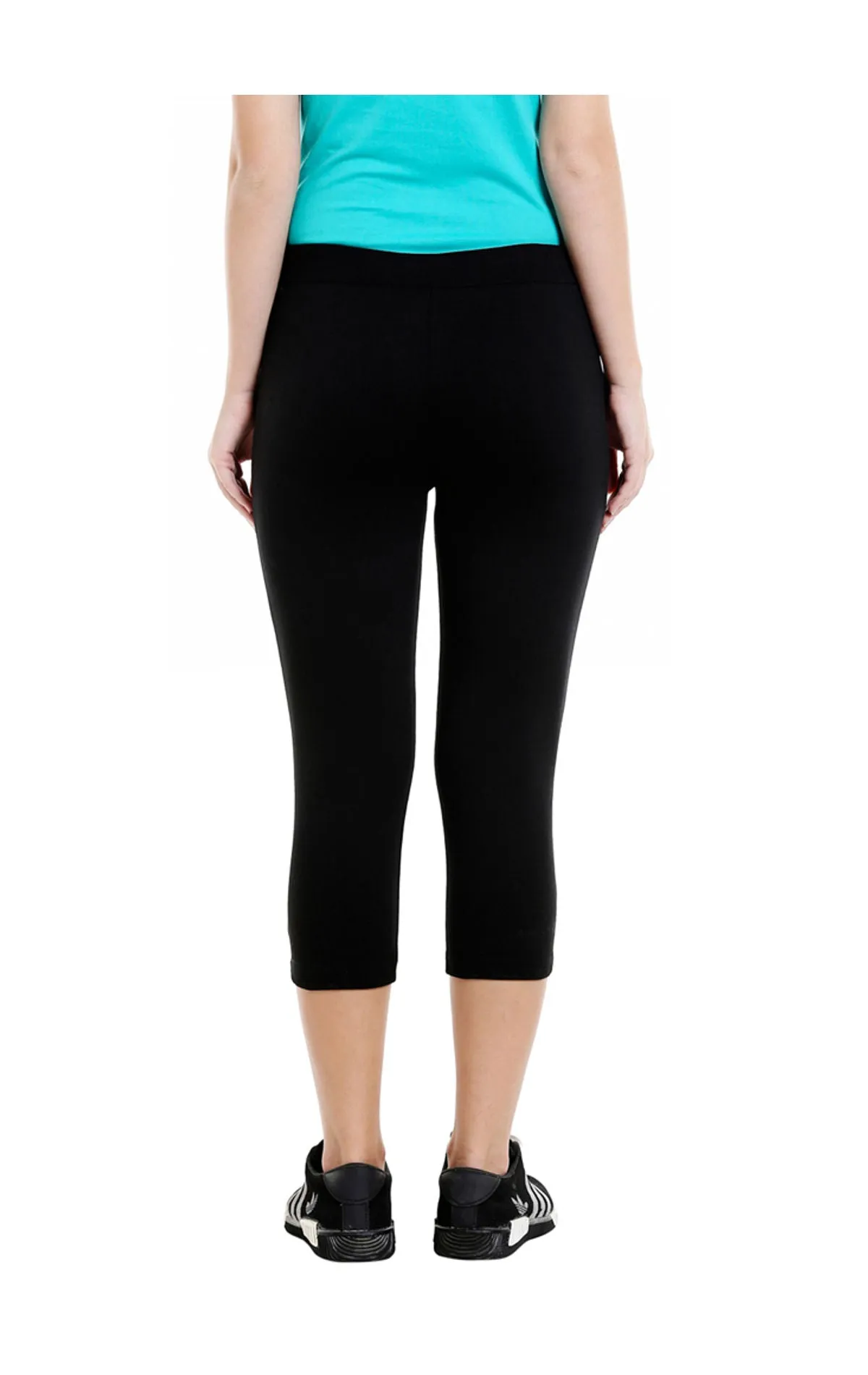 Bodyactive Women Black Capris-LC1-BLK