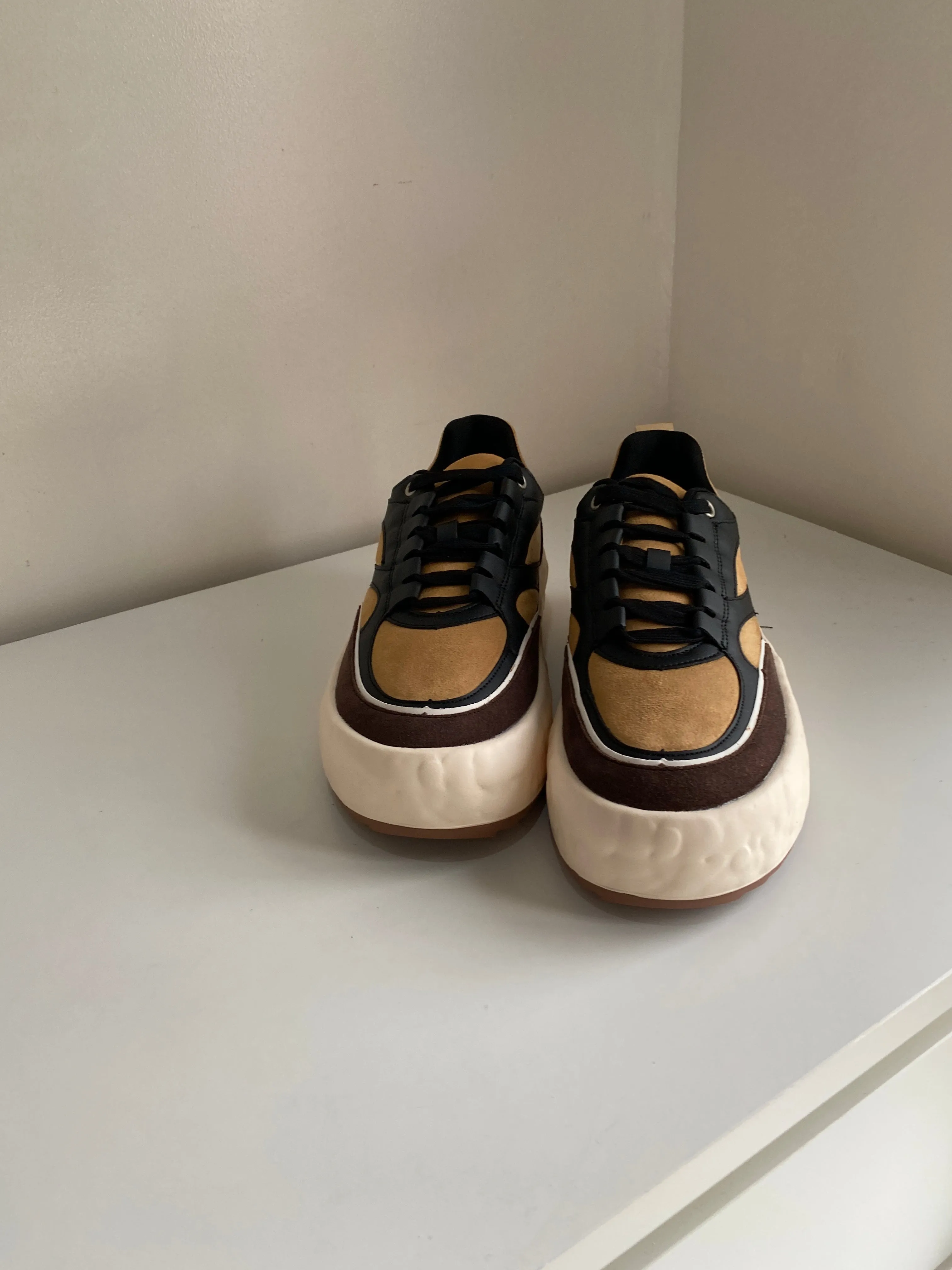 Chunky Sole Sneakers - Earth