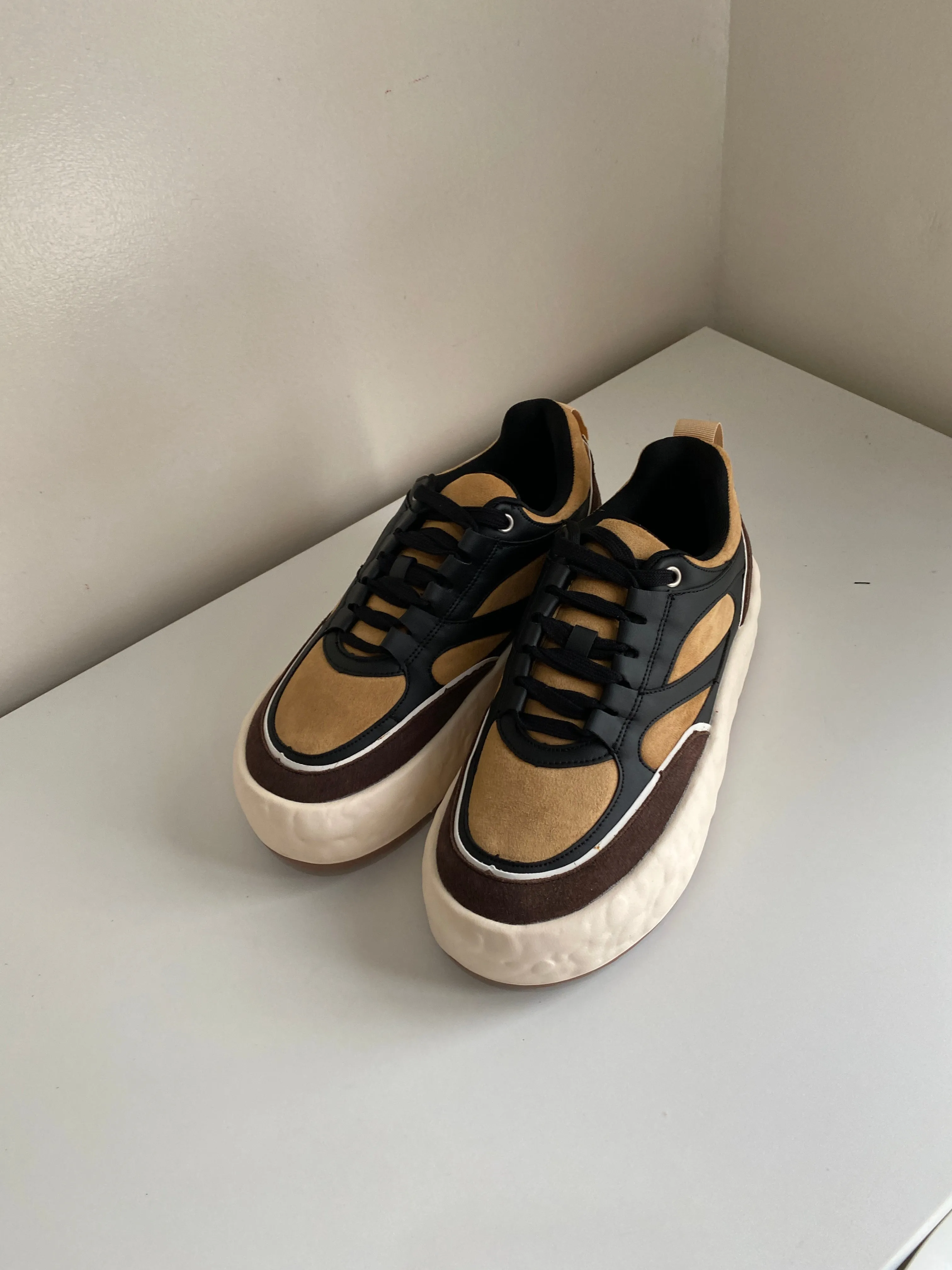 Chunky Sole Sneakers - Earth