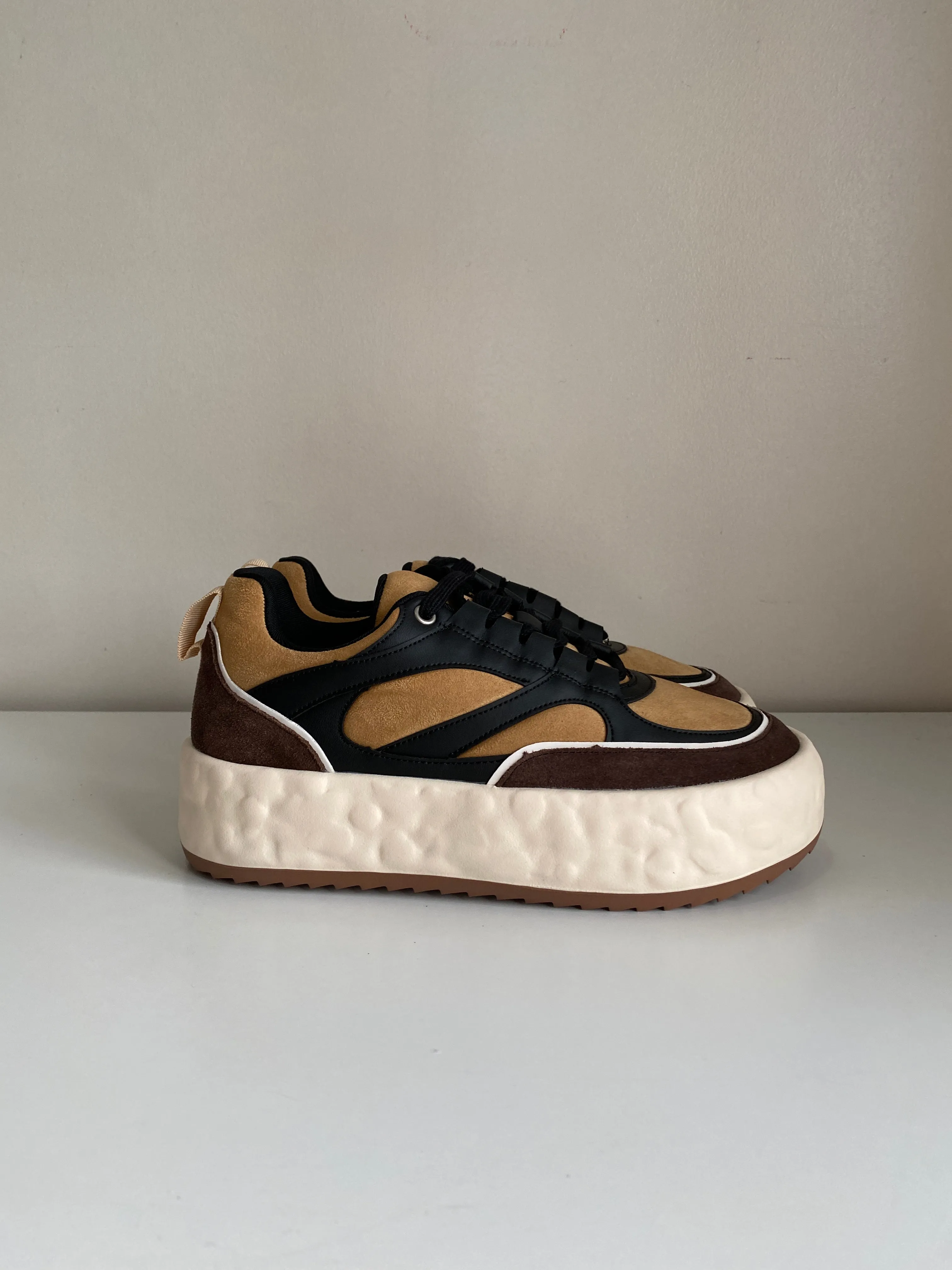 Chunky Sole Sneakers - Earth