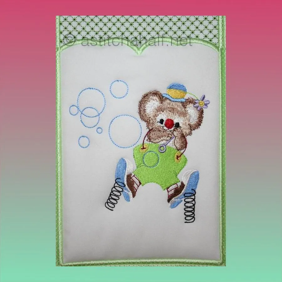 Fuzzy Circus Baby Closet Organizer