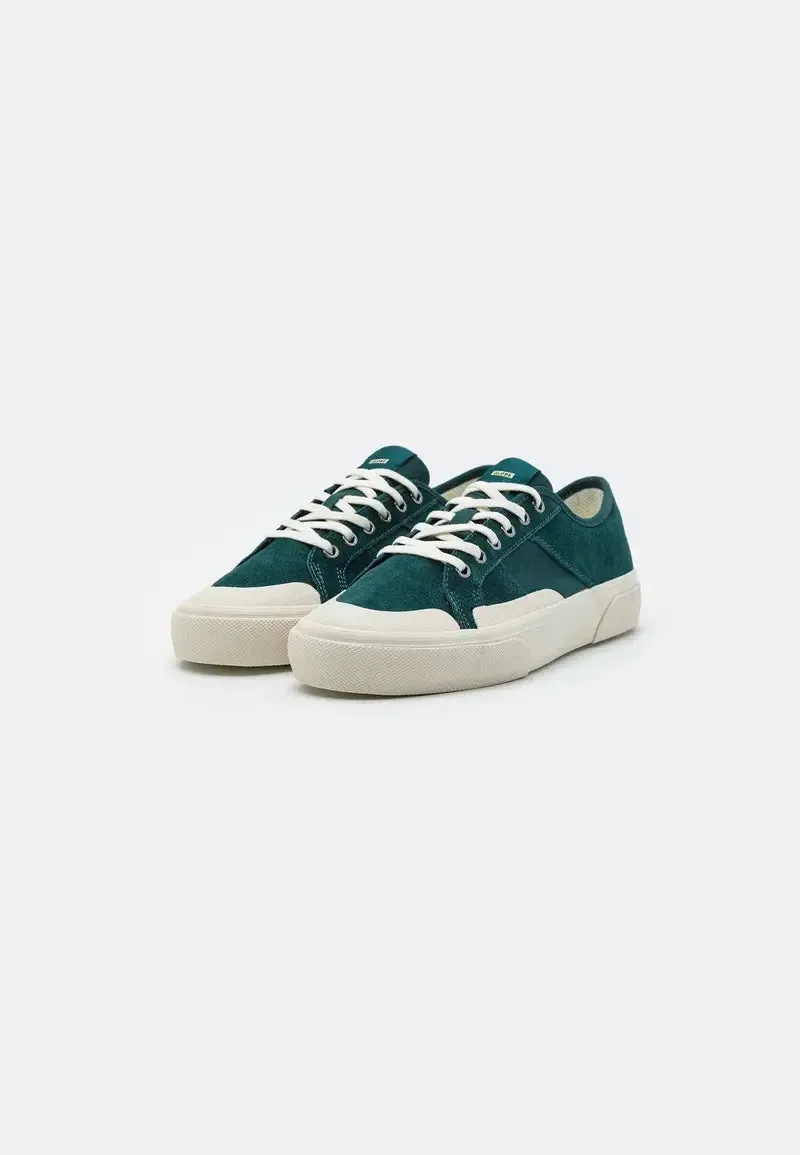 Globe Surplus Shoes- Night Green/Montano