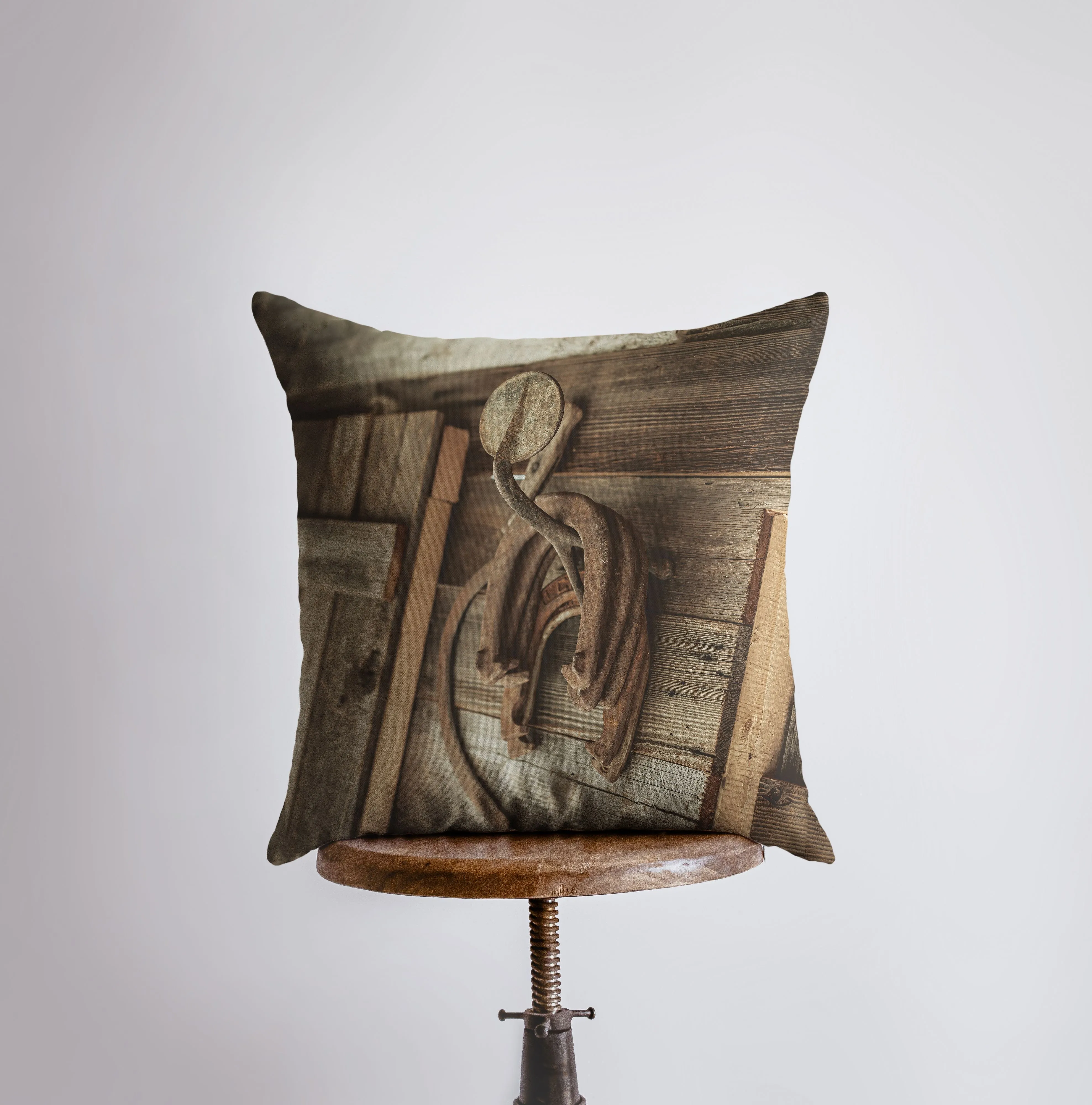 Horseshoes | Pillow Cover | Throw Pillow | Horse Lover Gift | Home Decor | Farmhouse Decor | Cowboy | Country Decor