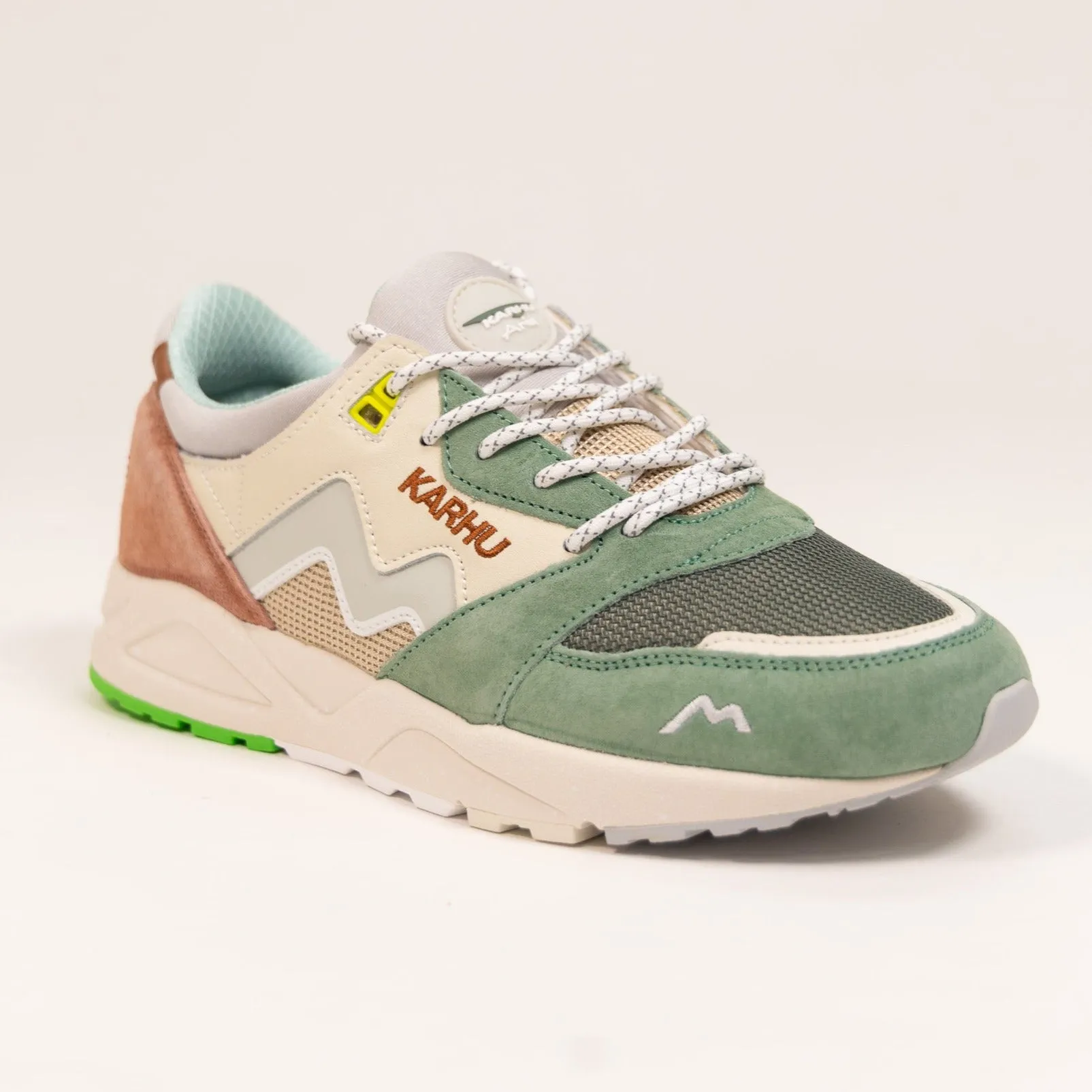 Karhu Aria 95 - Cork/Foggy Dew