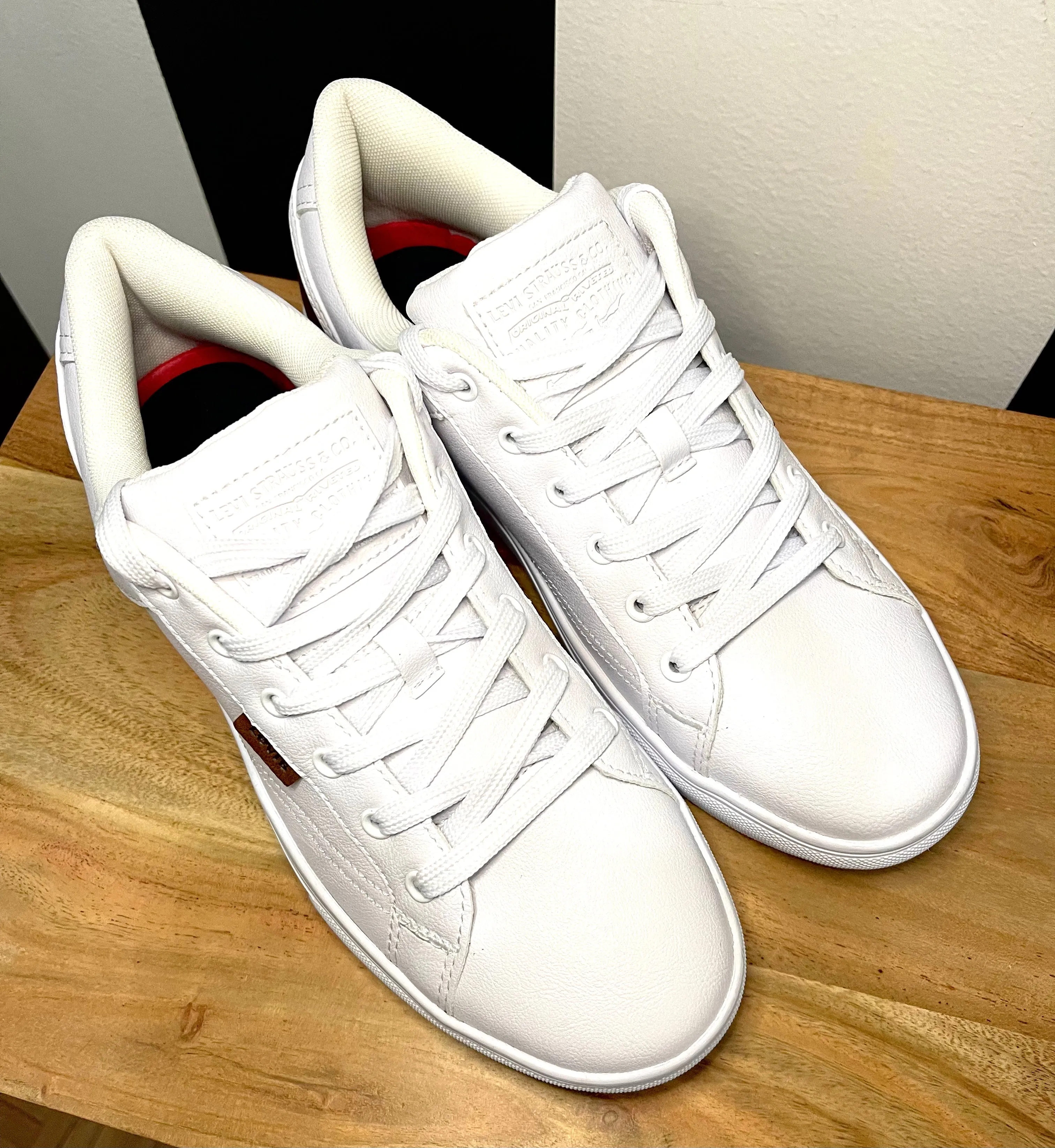 Men’s Levi Sneakers- Size 9