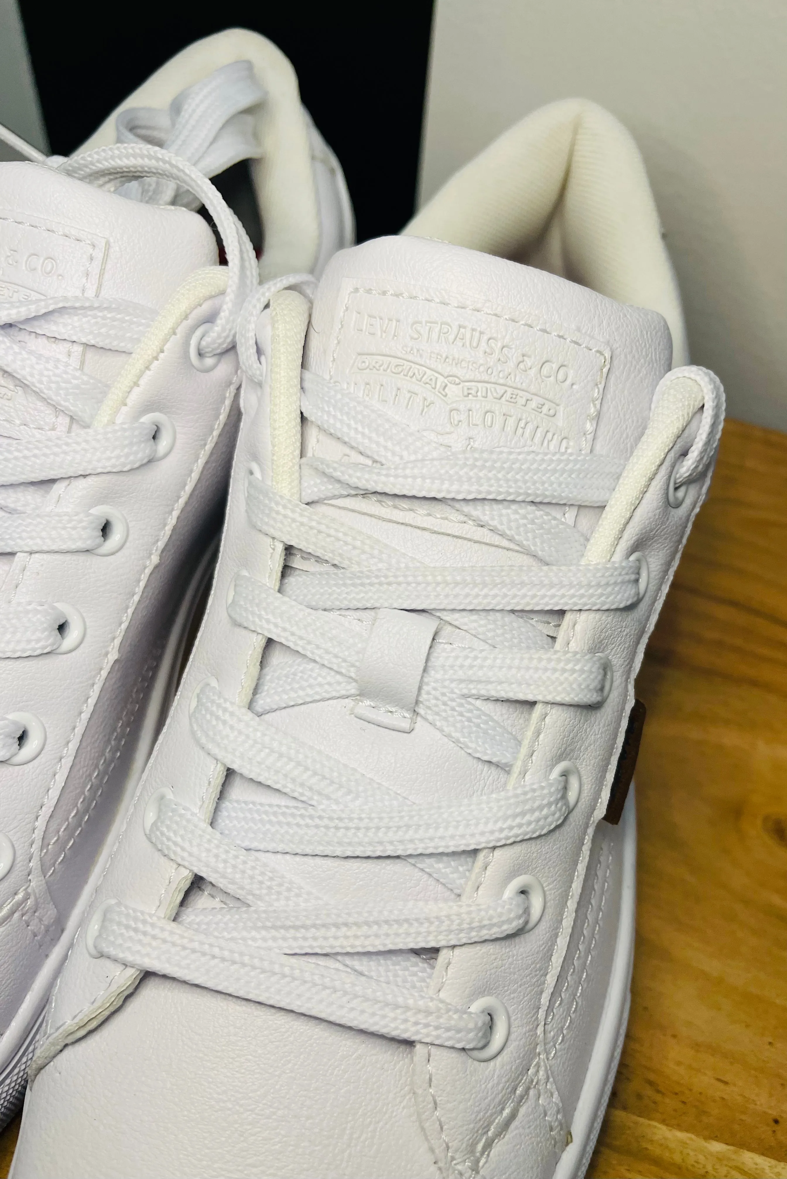 Men’s Levi Sneakers- Size 9