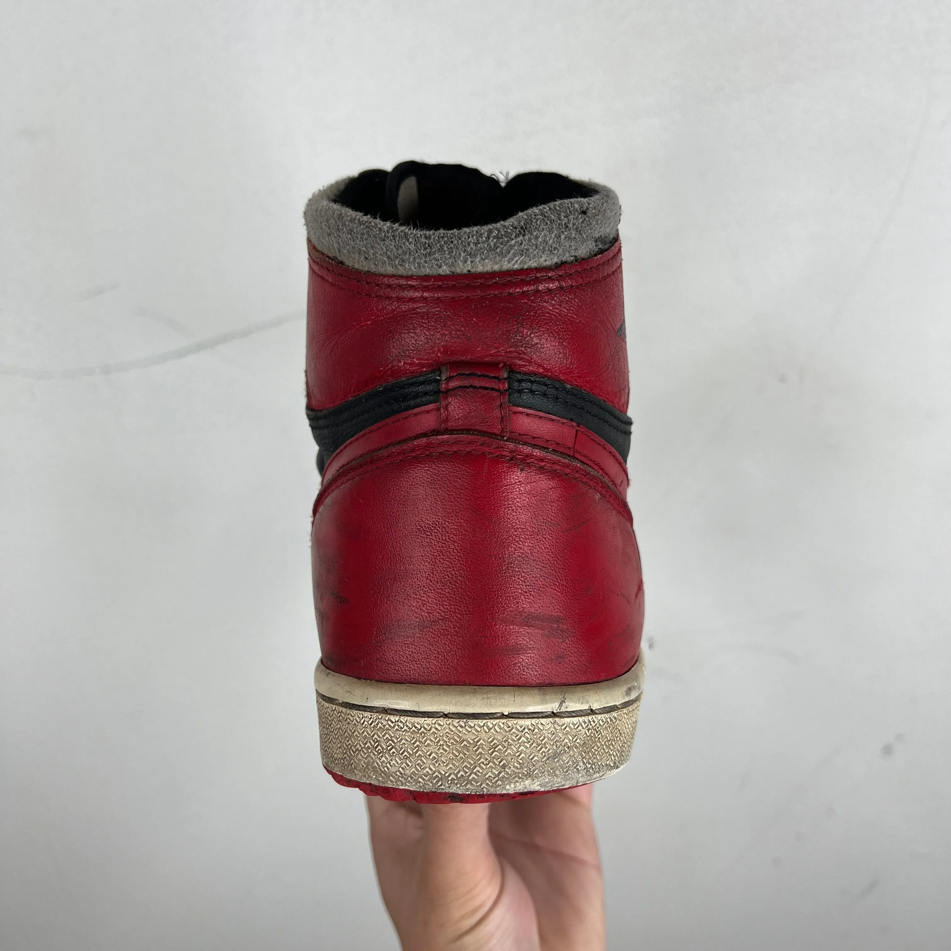 Nike 1985 Air Jordan 1 Bred