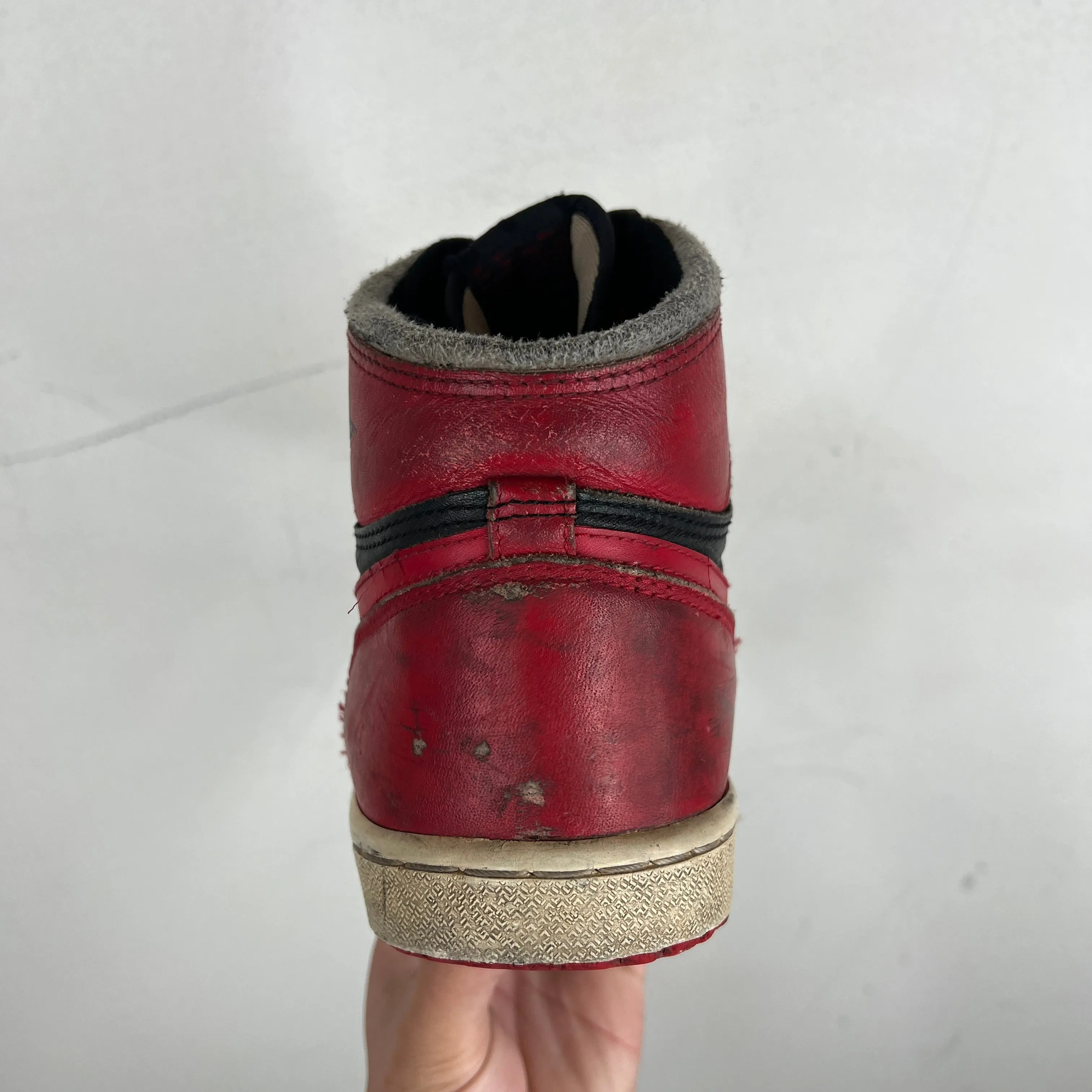 Nike 1985 Air Jordan 1 Bred