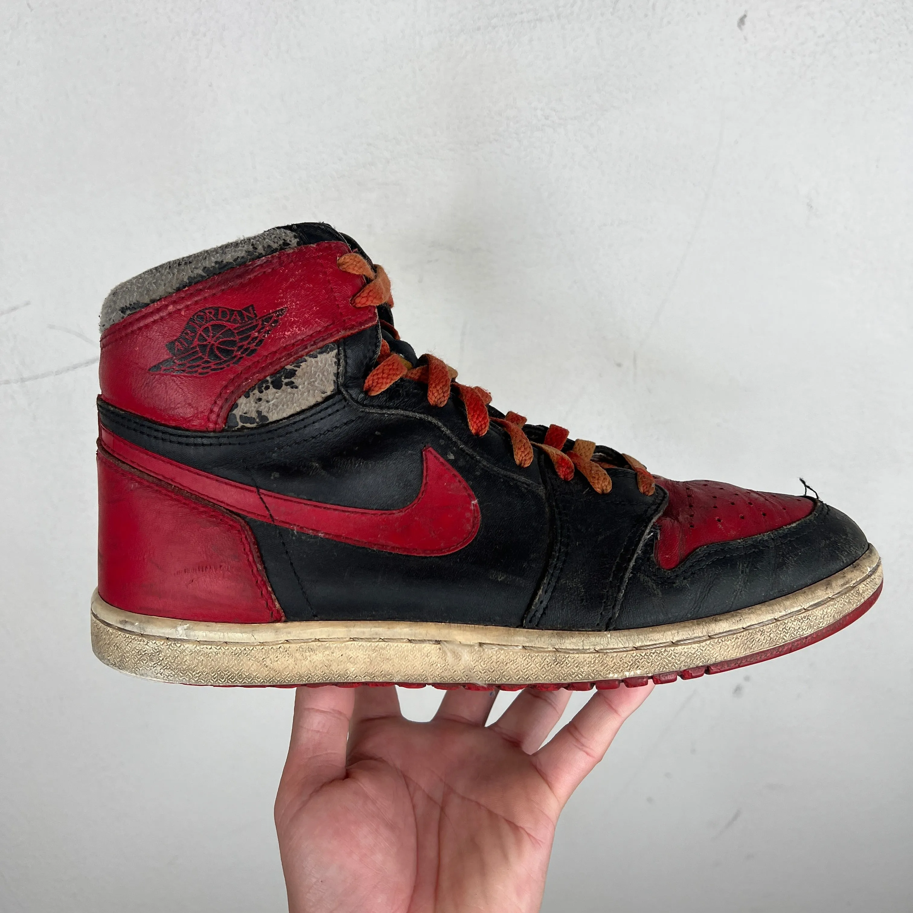Nike 1985 Air Jordan 1 Bred