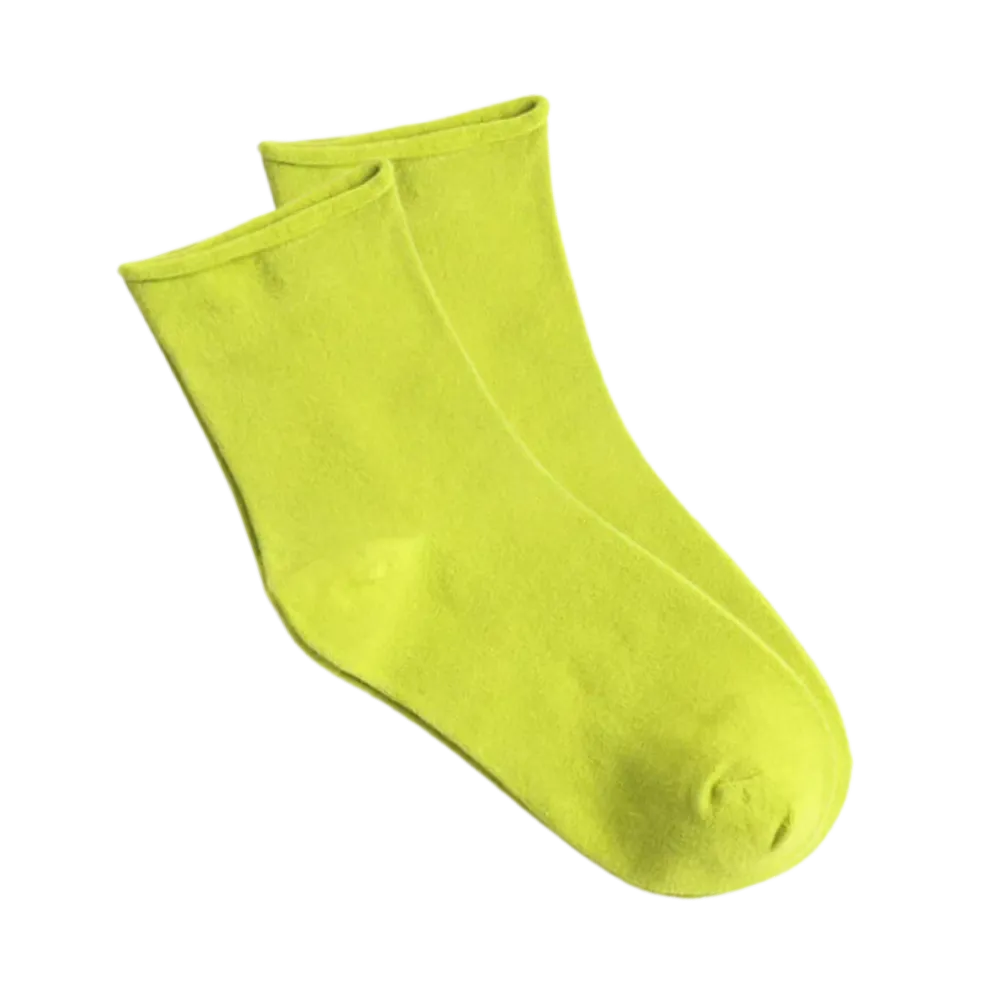 Non-Constricting Seamless Quarter Socks