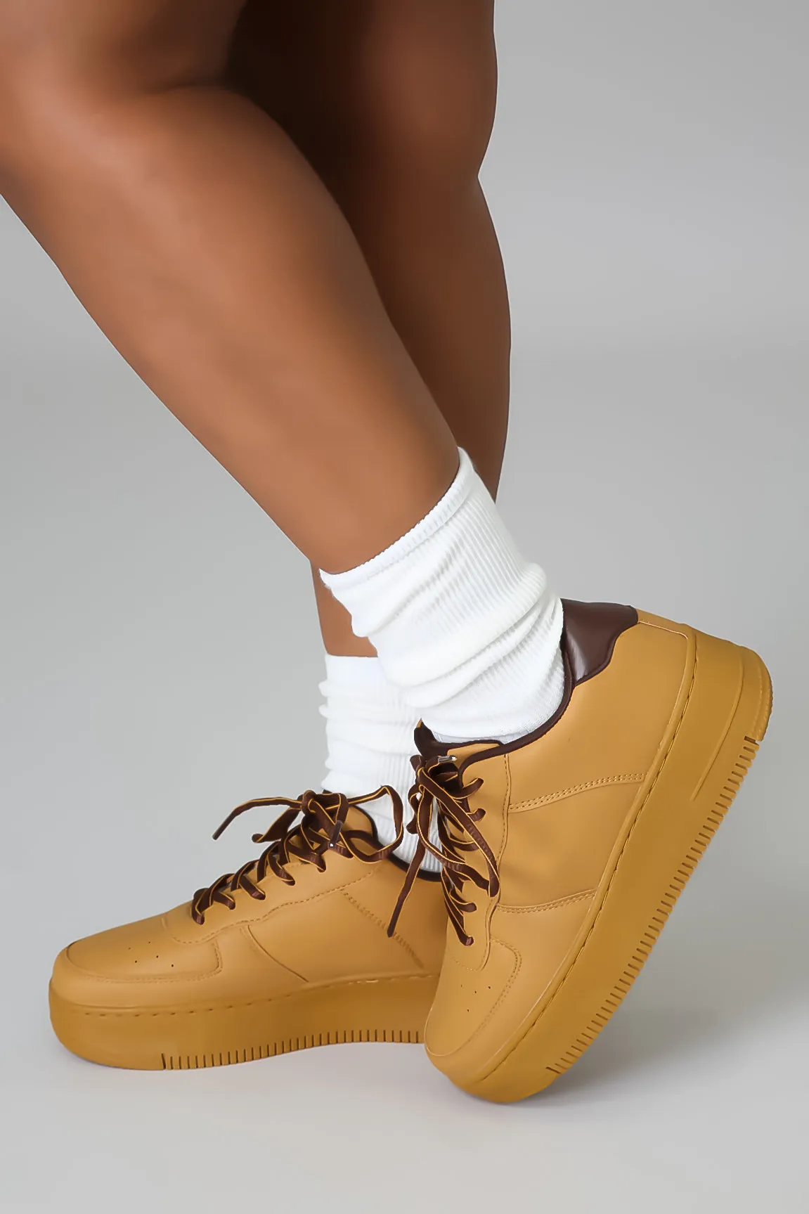 On Sight Sneakers