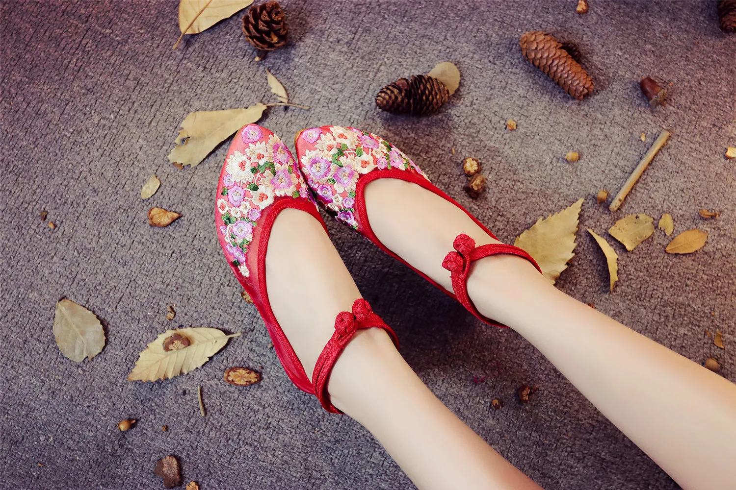 Sheer Pointed Floral Shoes