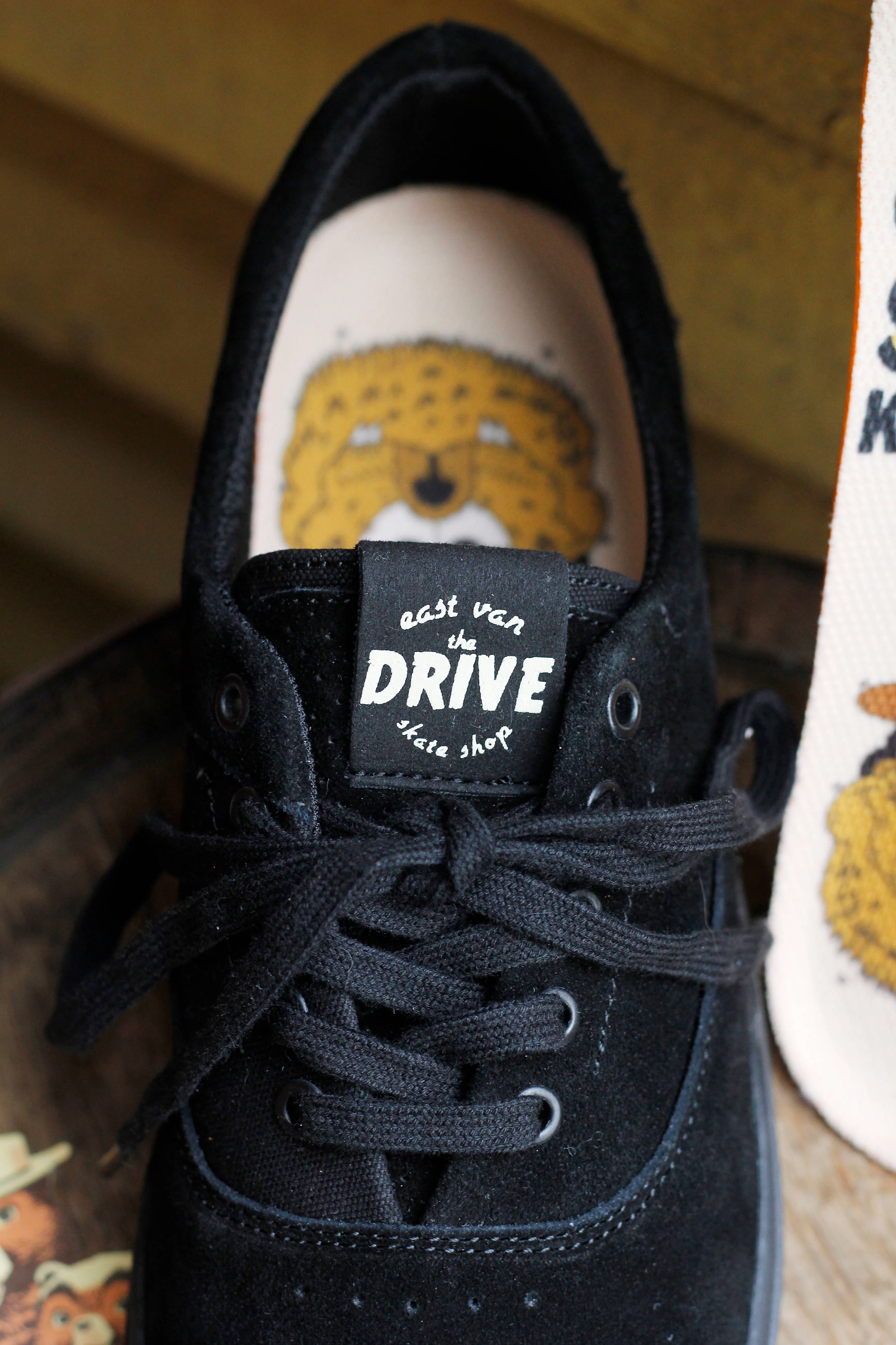 STATE FOOTWEAR X THE DRIVE SKATE SHOP PACIFICA CUP SOLE BLACK/BLACK