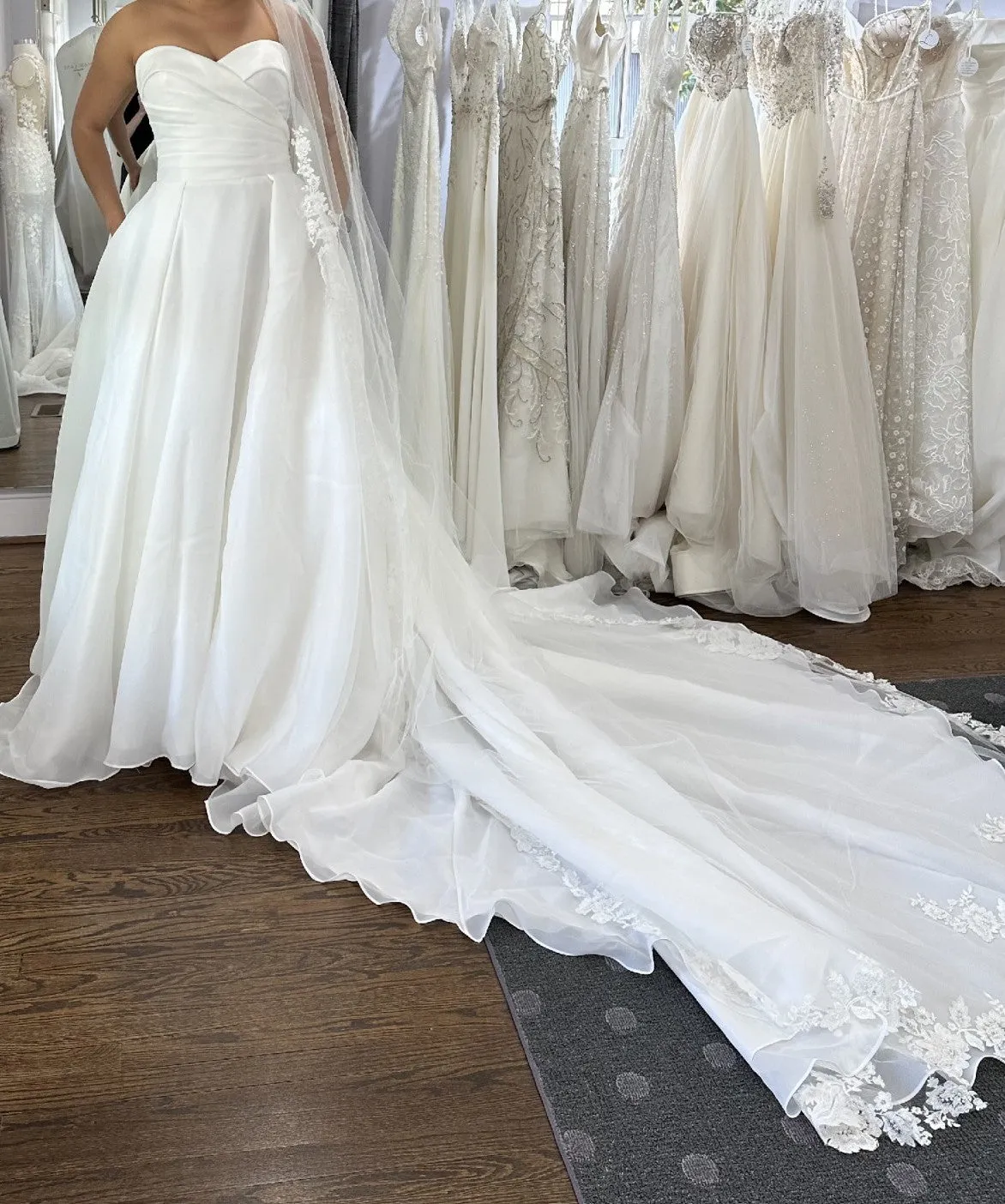 Strapless Organza Wedding Gown All Sizes/Colors