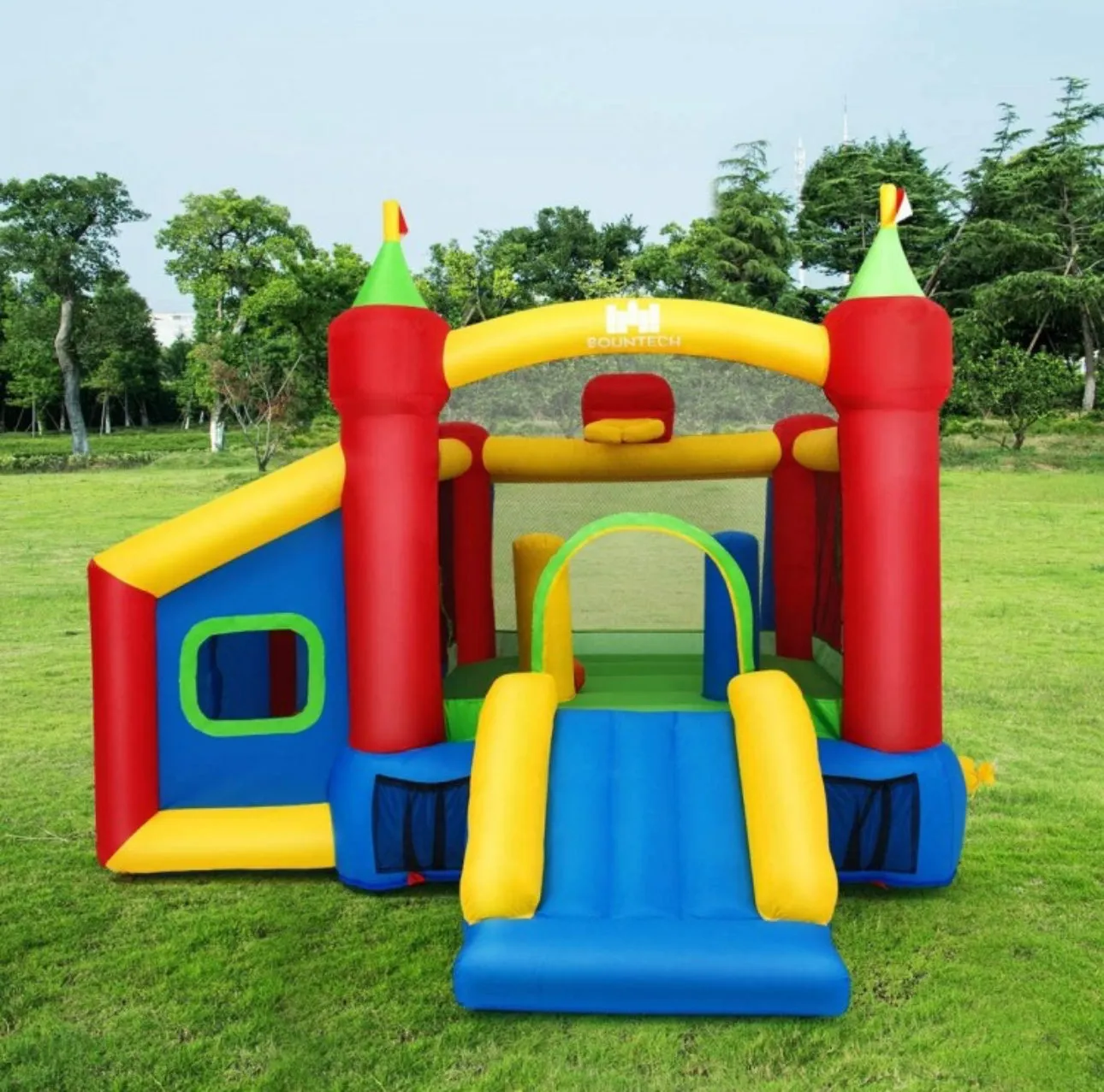 Super Fun 7-in-1 Giant Inflatable Bouncy House With Balls | 480W Blower | Slide | Ball Play Area | Jump Area | Basketball | Cool Play area | Big Entrance