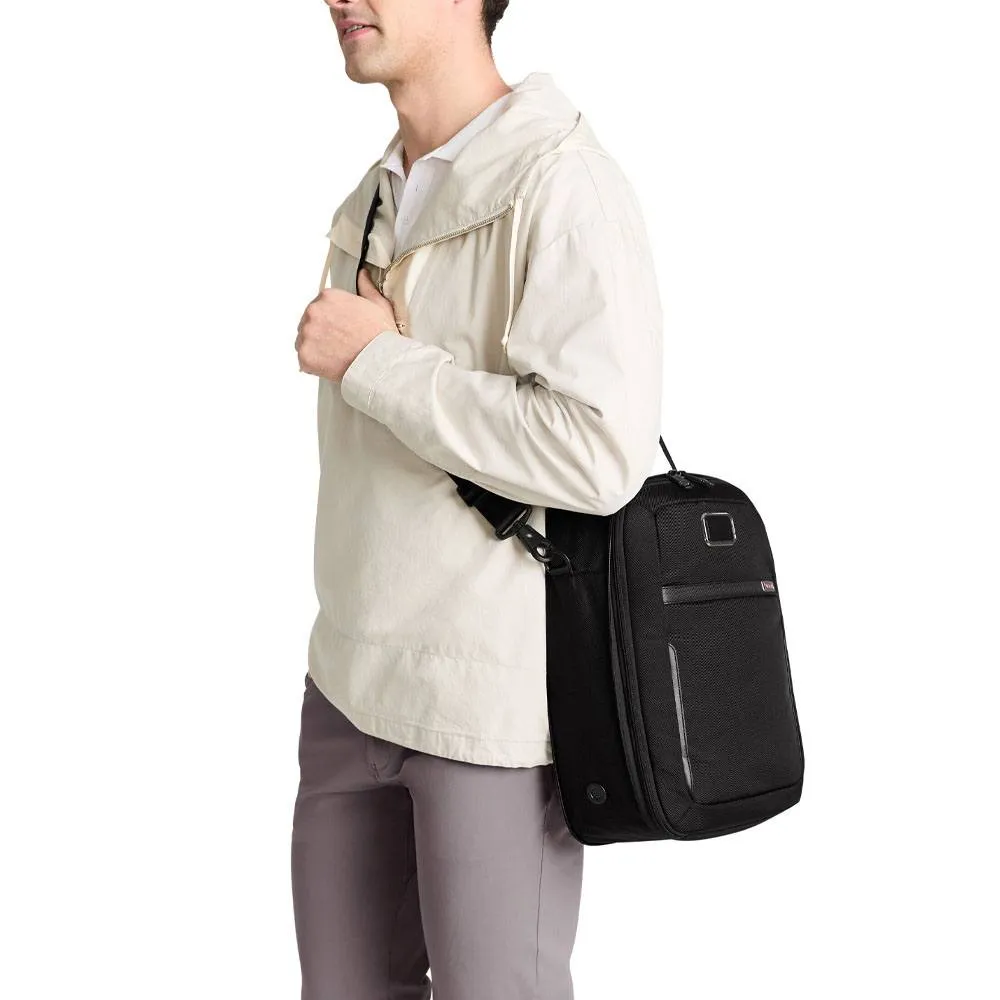 TUMI Golf Shoe Bag 2024