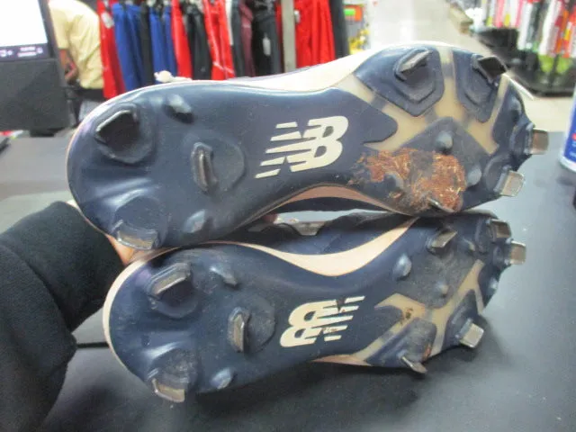 Used New Balance Metal Baseball Cleats Size 5