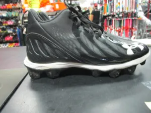 Used Under armour Spotlight Franchise Cleats Youth 4