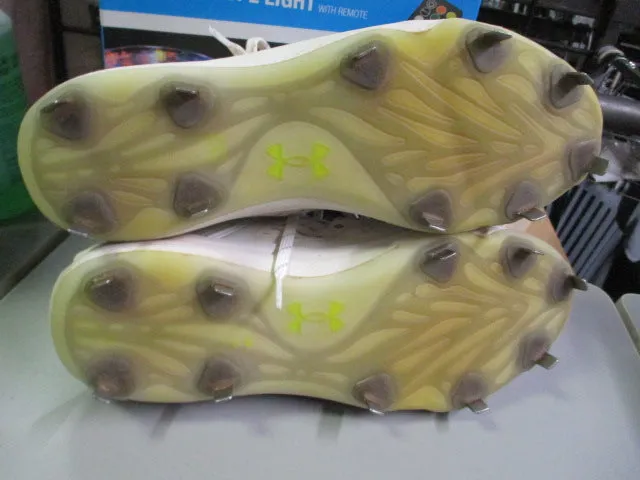 Used Under Armour Yard Metal Baseball Cleats Size 13 - White