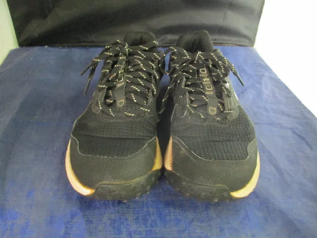 Used Under Armour Yard Turf Cleats Size 6