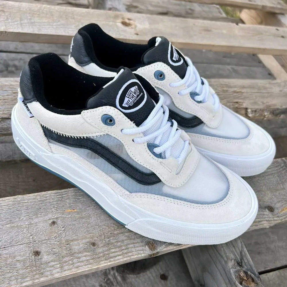 VN0A2Z3RJVY Blanc De Blanc White Skate Wayvee Vans Suede Suede Shoes