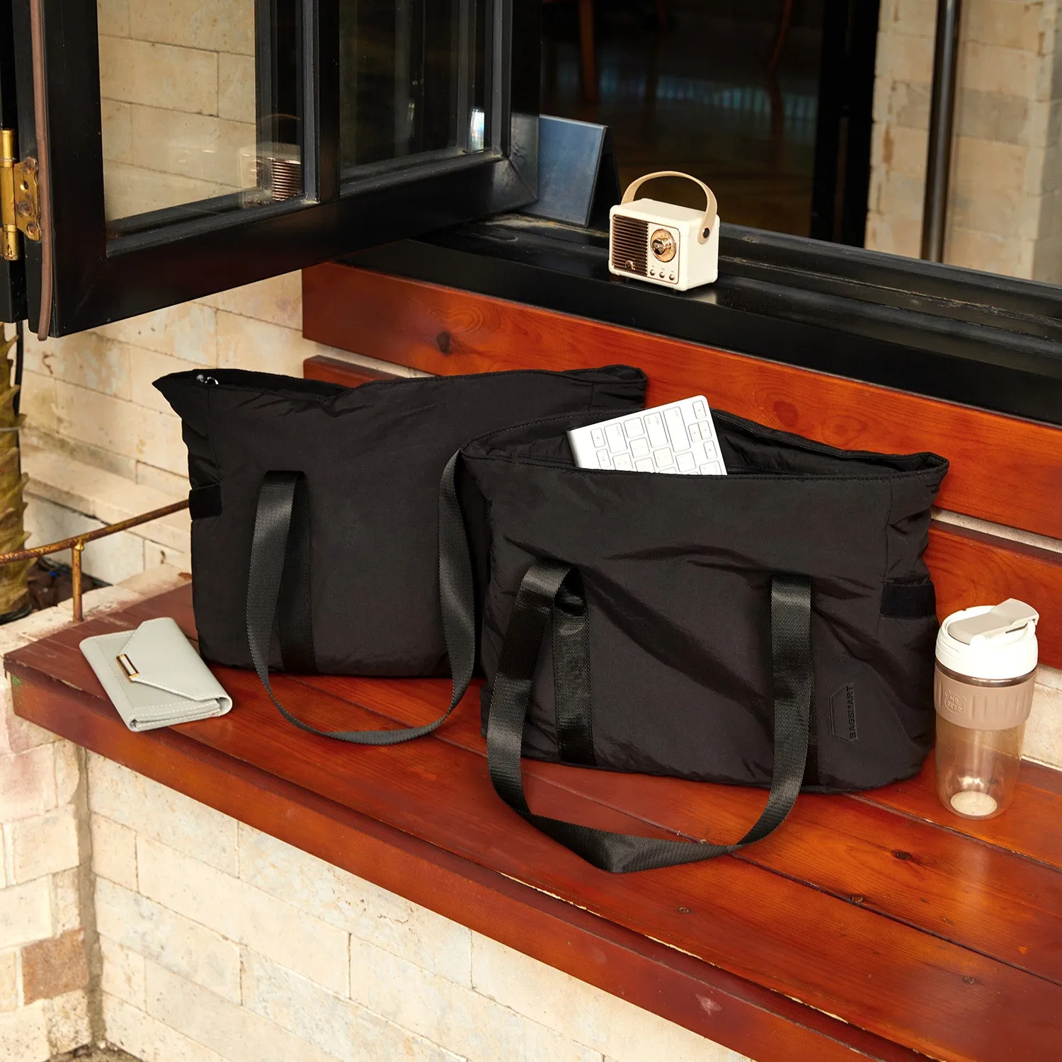 Zoraesque 18L-20L Tote